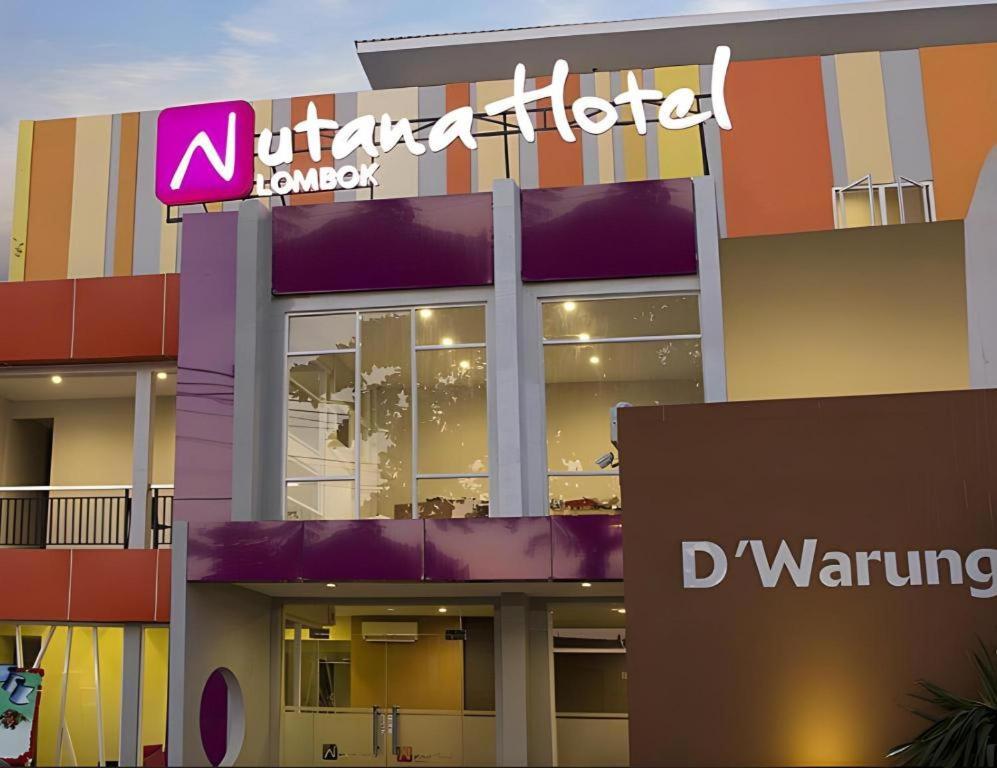 Nutana Hotel Матарам Екстер'єр фото